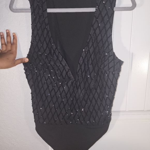 Black sequence body suit - Picture 2 of 4